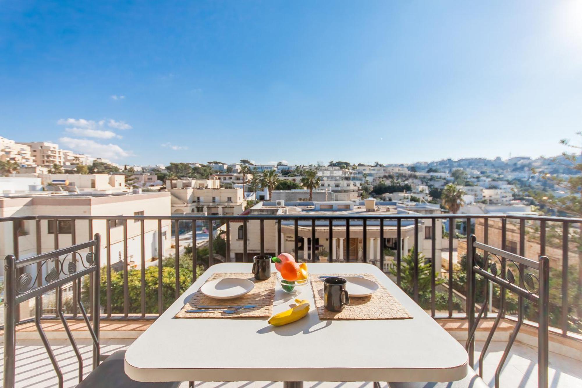 Pool & Sea Merill Apartments Mellieha Luaran gambar