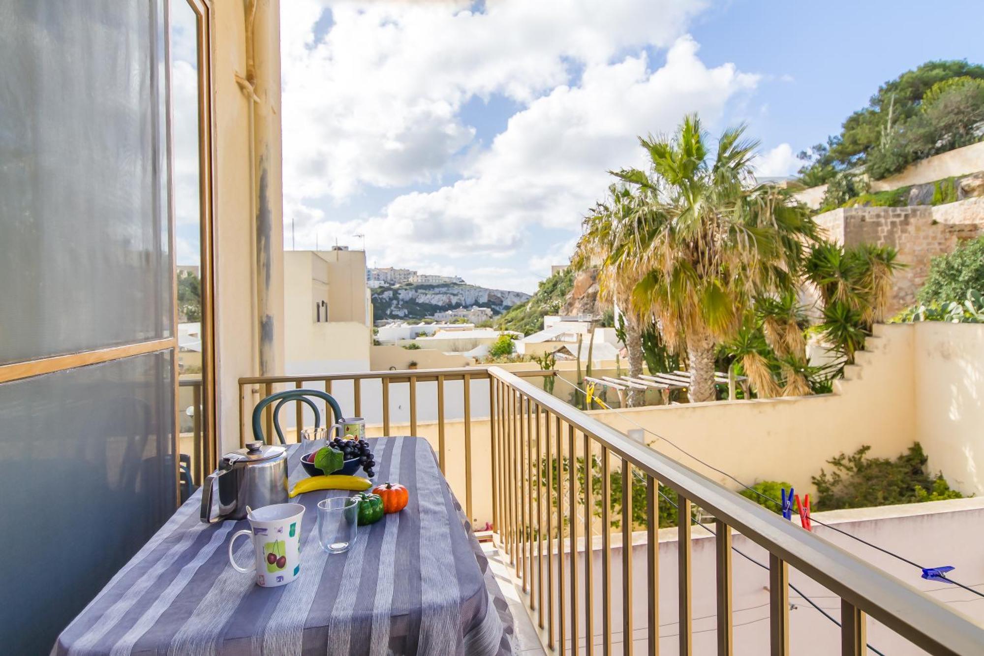 Pool & Sea Merill Apartments Mellieha Luaran gambar