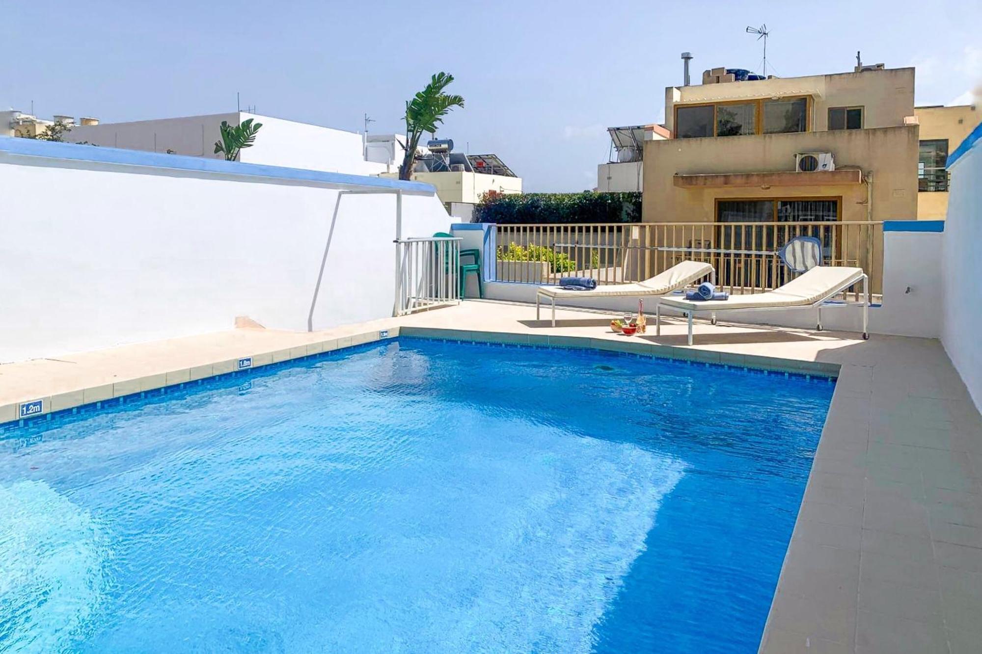 Pool & Sea Merill Apartments Mellieha Luaran gambar